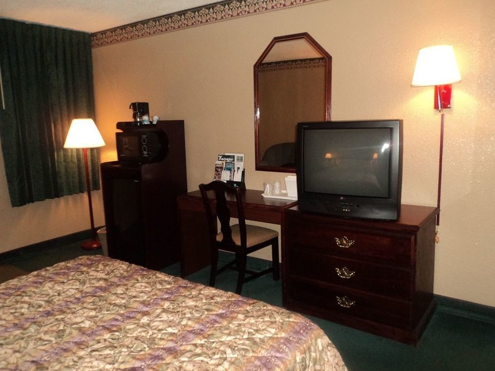 Continental Inn - تشارلوت الغرفة الصورة